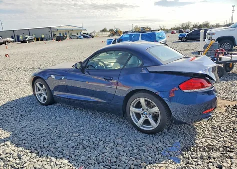 2011 BMW Z4 Sdrive30I z USA, uszkodzony, nr VIN WBALM5C52BE378443